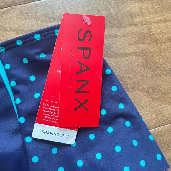 NWT Spanx Flirty Skirted Swim Bottom Size 8 Navy Splash Polka Dot Print 2680 - Picture 3 of 12